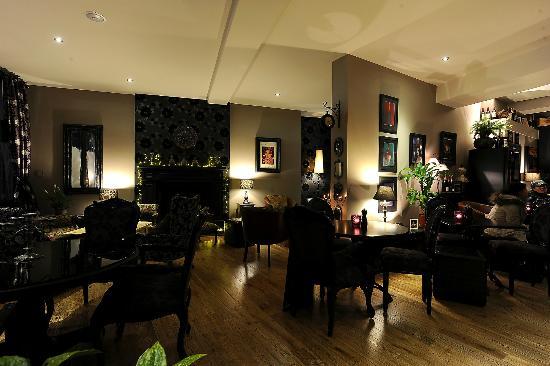 Lounge in Crieff